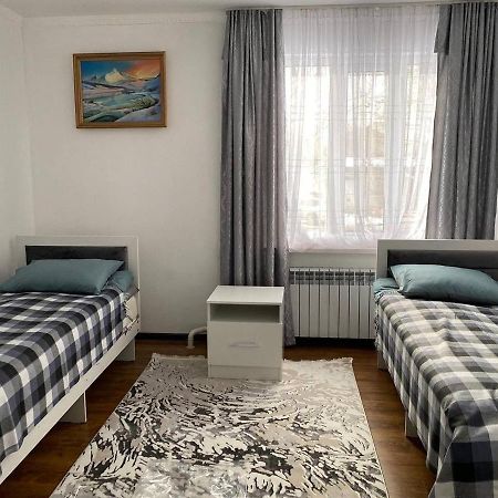 Karakol-Guest Bed & Breakfast Exterior photo